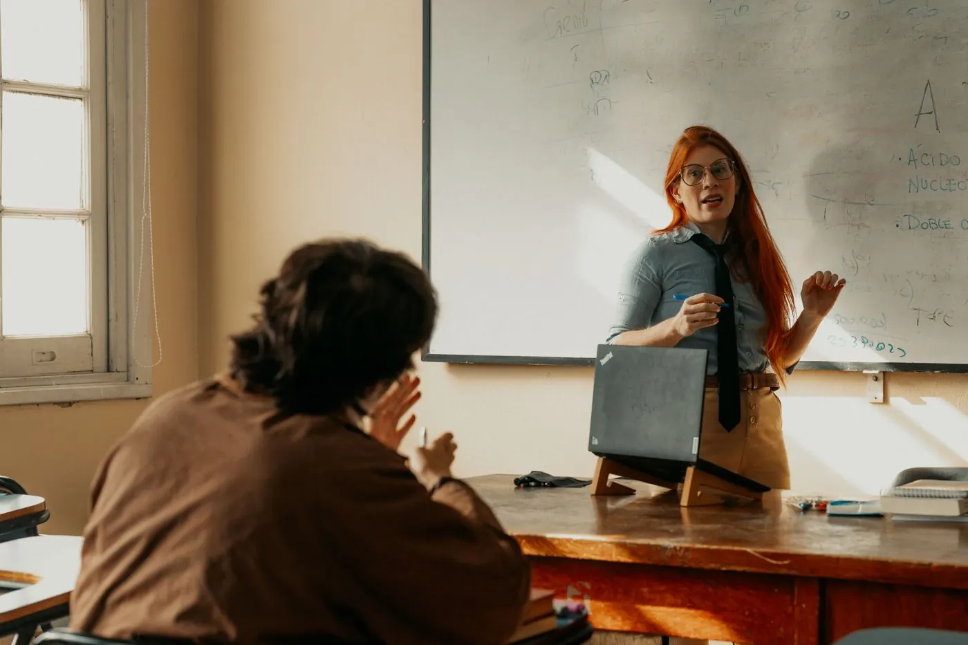 Professor em sala de aula